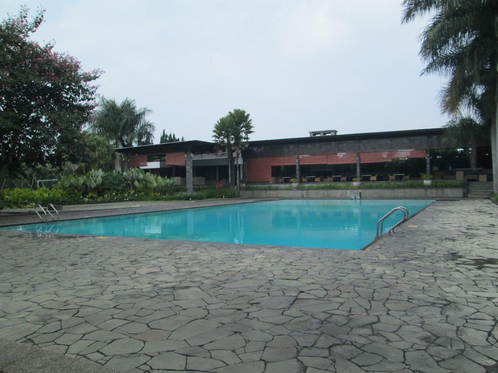 Grand Hotel Lembang Exterior photo